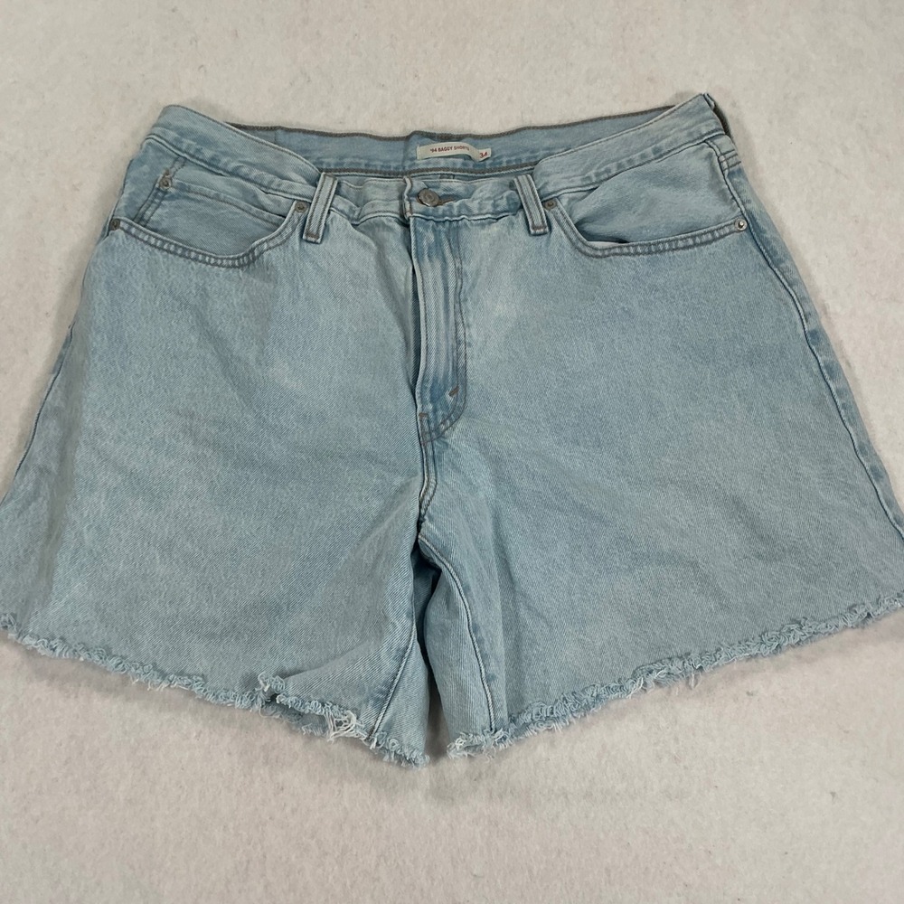Levis 94 Baggy Shorts Light Wash Denim Raw Hem High Rise Blue 34